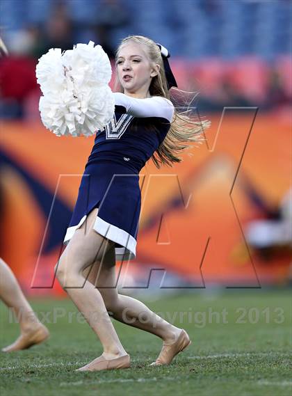 Thumbnail 1 in Valor Christian vs. Fairview (CHSAA 5A Final) photogallery.