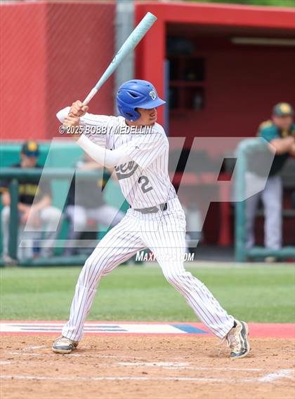 Thumbnail 3 in Red Bluff vs. Hanford West photogallery.