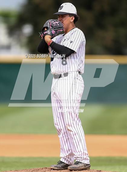 Thumbnail 1 in Red Bluff vs. Hanford West photogallery.