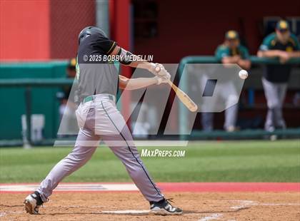 Thumbnail 3 in Red Bluff vs. Hanford West photogallery.