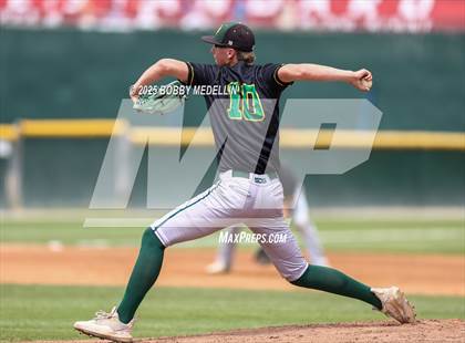 Thumbnail 2 in Red Bluff vs. Hanford West photogallery.