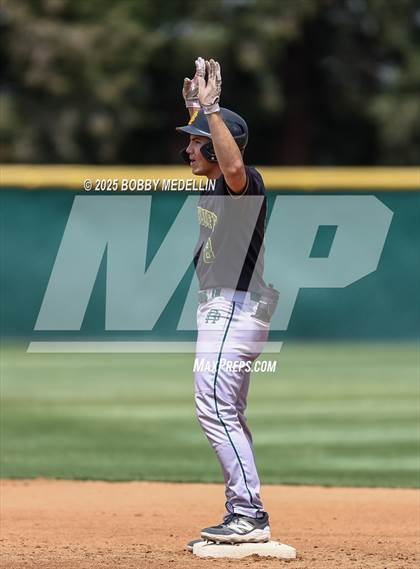 Thumbnail 1 in Red Bluff vs. Hanford West photogallery.
