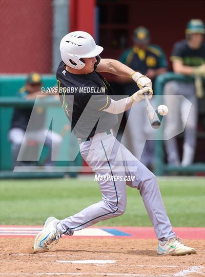 Thumbnail 2 in Red Bluff vs. Hanford West photogallery.