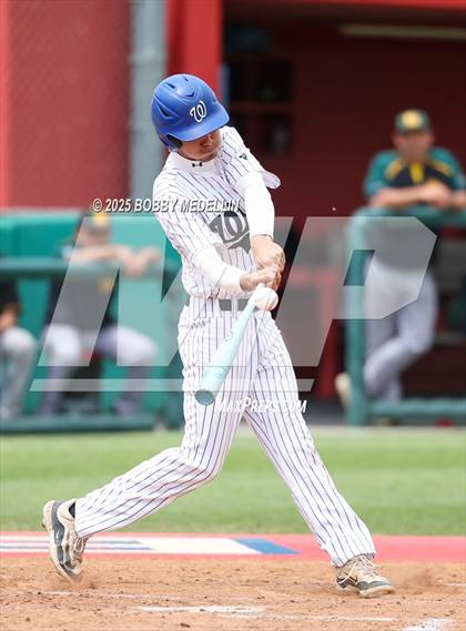 Thumbnail 2 in Red Bluff vs. Hanford West photogallery.