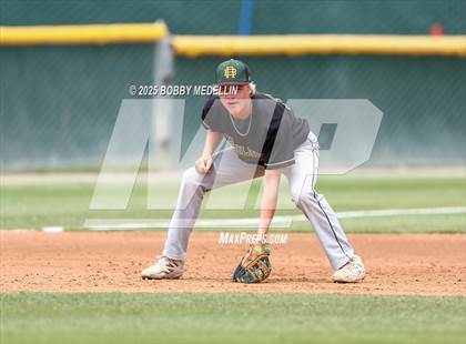 Thumbnail 3 in Red Bluff vs. Hanford West photogallery.