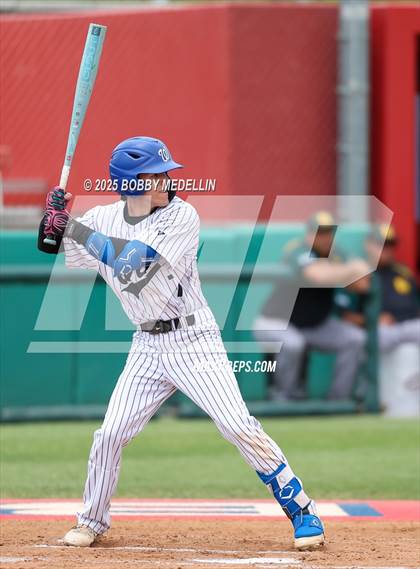 Thumbnail 1 in Red Bluff vs. Hanford West photogallery.