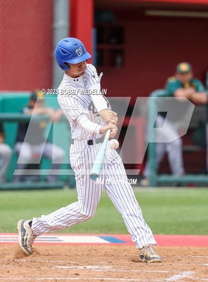 Thumbnail 1 in Red Bluff vs. Hanford West photogallery.