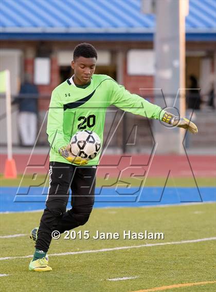 Thumbnail 2 in Hastings vs. East Aurora (NYSPHSAA Class B Semifinal) photogallery.