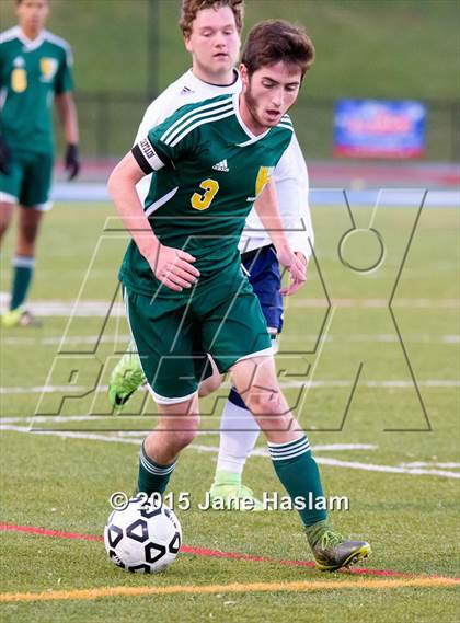 Thumbnail 2 in Hastings vs. East Aurora (NYSPHSAA Class B Semifinal) photogallery.