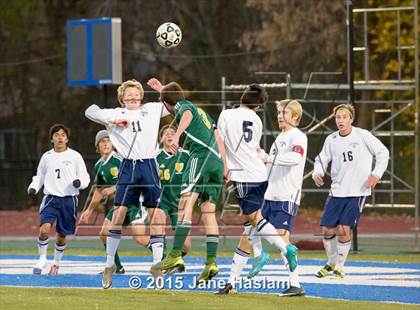 Thumbnail 2 in Hastings vs. East Aurora (NYSPHSAA Class B Semifinal) photogallery.