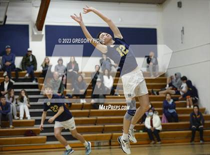 Thumbnail 2 in Alemany @ Notre Dame (SO) photogallery.