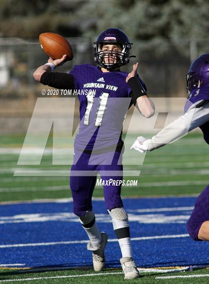 Thumbnail 3 in Silver Creek vs Mountain View photogallery.