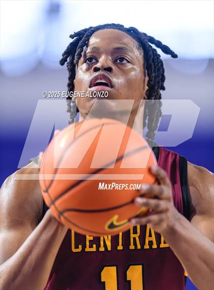 Thumbnail 2 in Oak Cliff Faith Family Academy vs. Central Catholic (City of Palms Classic) photogallery.
