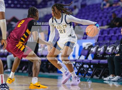 Thumbnail 2 in Oak Cliff Faith Family Academy vs. Central Catholic (City of Palms Classic) photogallery.