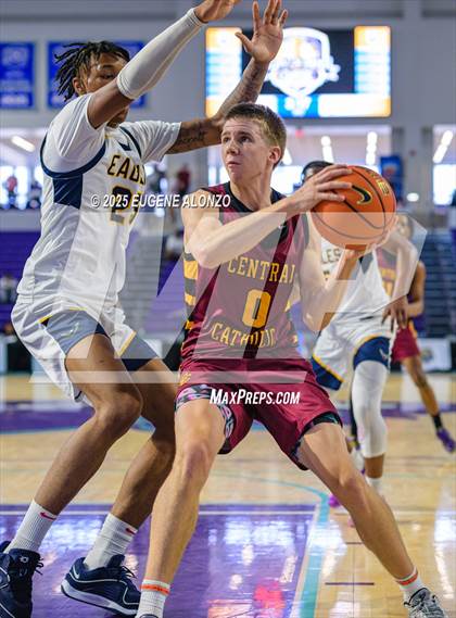 Thumbnail 2 in Oak Cliff Faith Family Academy vs. Central Catholic (City of Palms Classic) photogallery.
