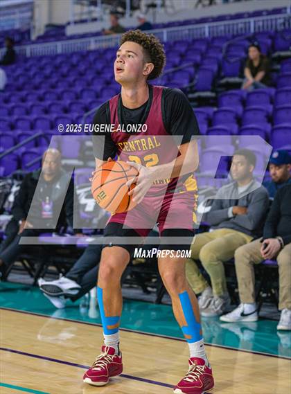 Thumbnail 2 in Oak Cliff Faith Family Academy vs. Central Catholic (City of Palms Classic) photogallery.