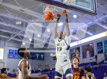Thumbnail 3 in Oak Cliff Faith Family Academy vs. Central Catholic (City of Palms Classic) photogallery.