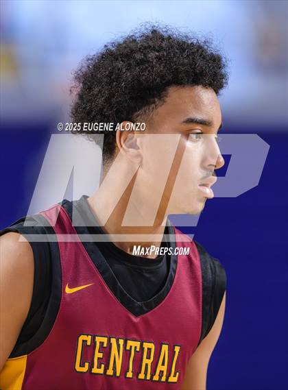 Thumbnail 1 in Oak Cliff Faith Family Academy vs. Central Catholic (City of Palms Classic) photogallery.