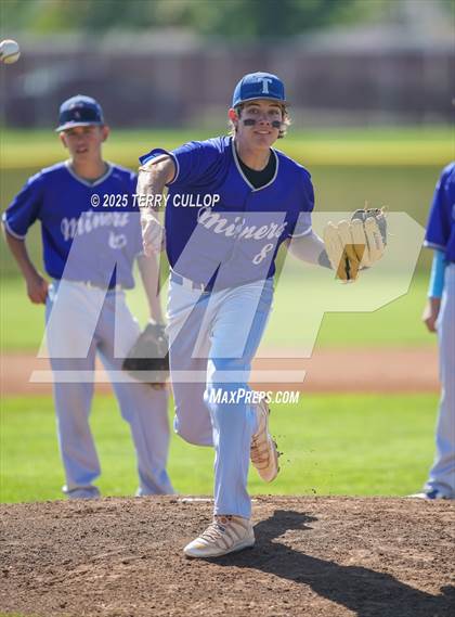 Thumbnail 2 in Tintic vs. Panguitch (UHSAA 1A Second Round) photogallery.