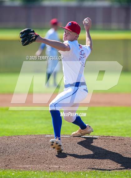 Thumbnail 3 in Tintic vs. Panguitch (UHSAA 1A Second Round) photogallery.