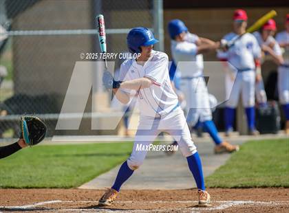 Thumbnail 1 in Tintic vs. Panguitch (UHSAA 1A Second Round) photogallery.