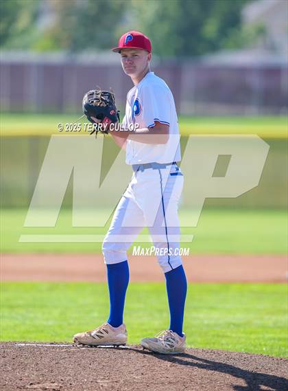 Thumbnail 2 in Tintic vs. Panguitch (UHSAA 1A Second Round) photogallery.
