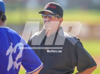 Thumbnail 1 in Tintic vs. Panguitch (UHSAA 1A Second Round) photogallery.