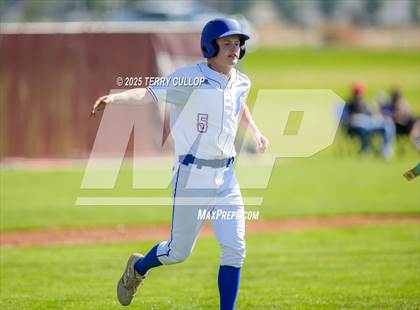 Thumbnail 3 in Tintic vs. Panguitch (UHSAA 1A Second Round) photogallery.