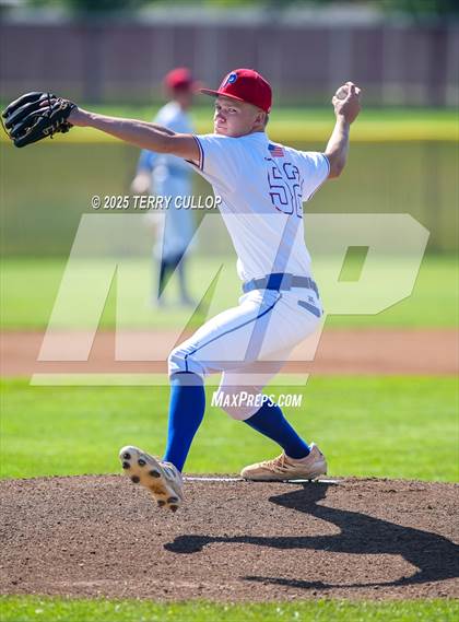 Thumbnail 2 in Tintic vs. Panguitch (UHSAA 1A Second Round) photogallery.