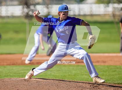 Thumbnail 2 in Tintic vs. Panguitch (UHSAA 1A Second Round) photogallery.