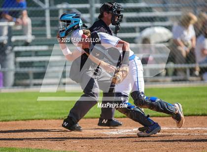 Thumbnail 2 in Tintic vs. Panguitch (UHSAA 1A Second Round) photogallery.