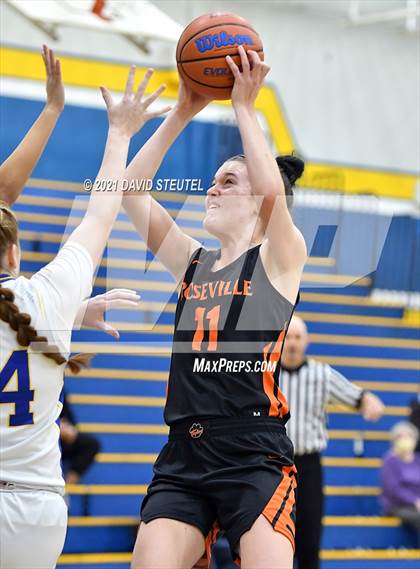 Thumbnail 2 in Roseville @ Del Campo photogallery.