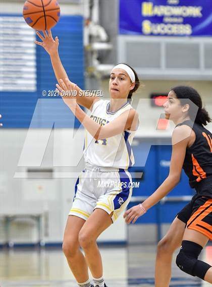 Thumbnail 2 in Roseville @ Del Campo photogallery.