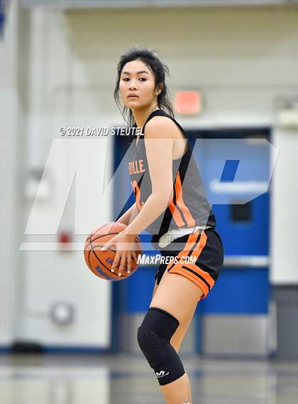 Thumbnail 2 in Roseville @ Del Campo photogallery.