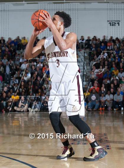 Thumbnail 3 in St. Anthony vs. Roselle Catholic (NJSIAA Non-Public B Final) photogallery.