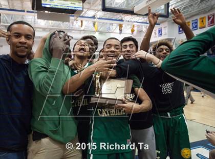Thumbnail 2 in St. Anthony vs. Roselle Catholic (NJSIAA Non-Public B Final) photogallery.