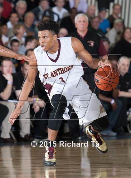 Thumbnail 3 in St. Anthony vs. Roselle Catholic (NJSIAA Non-Public B Final) photogallery.