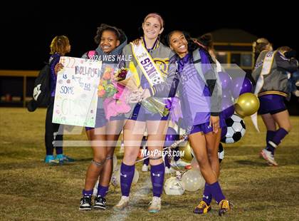 Thumbnail 3 in DeSoto Central (Senior night) photogallery.
