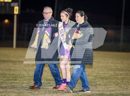 Thumbnail 1 in DeSoto Central (Senior night) photogallery.