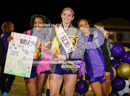 Thumbnail 2 in DeSoto Central (Senior night) photogallery.