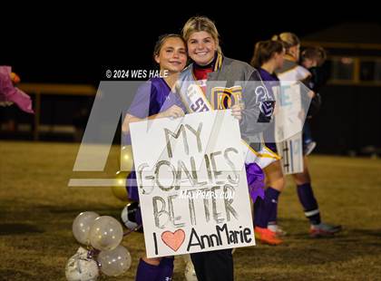 Thumbnail 3 in DeSoto Central (Senior night) photogallery.