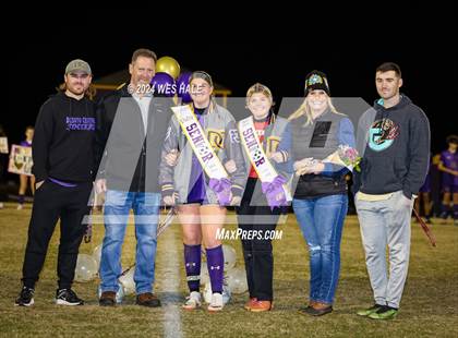 Thumbnail 1 in DeSoto Central (Senior night) photogallery.
