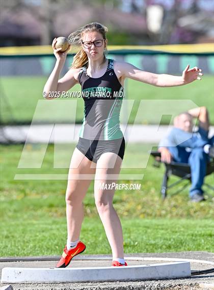 Thumbnail 3 in Yorktown Triangular (Shot Put) photogallery.