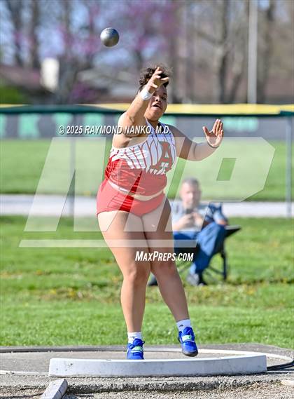 Thumbnail 2 in Yorktown Triangular (Shot Put) photogallery.