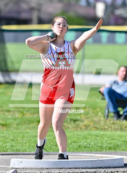 Thumbnail 2 in Yorktown Triangular (Shot Put) photogallery.