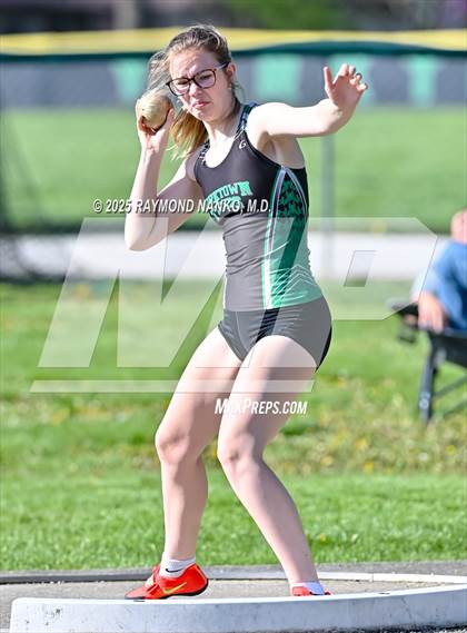 Thumbnail 2 in Yorktown Triangular (Shot Put) photogallery.