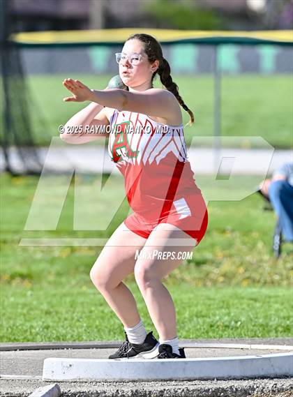 Thumbnail 3 in Yorktown Triangular (Shot Put) photogallery.