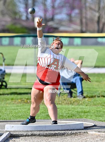 Thumbnail 2 in Yorktown Triangular (Shot Put) photogallery.