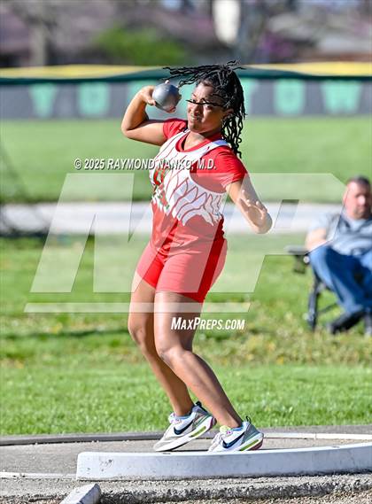 Thumbnail 3 in Yorktown Triangular (Shot Put) photogallery.