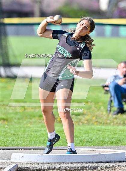 Thumbnail 3 in Yorktown Triangular (Shot Put) photogallery.